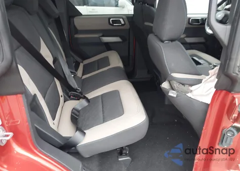 2023 Ford Bronco Wildtrak z USA, uszkodzony, nr VIN 1FMEE5DP2PLB43791